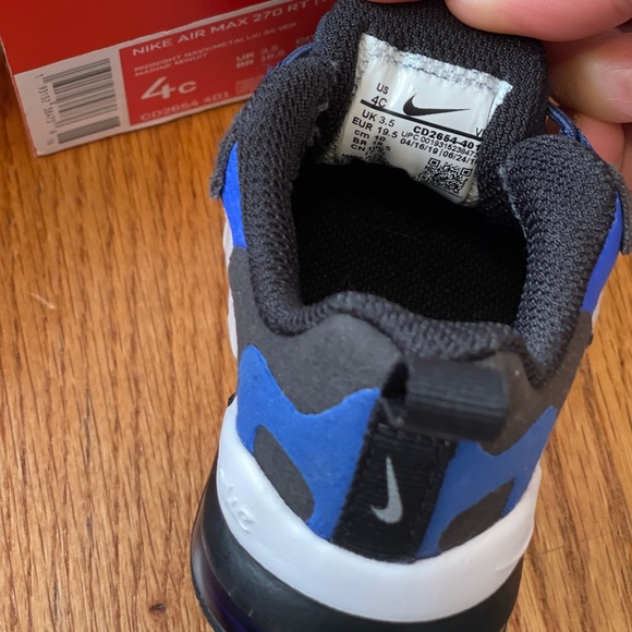 Nike Air Max 270 RT size 4c - Picture 7 of 8